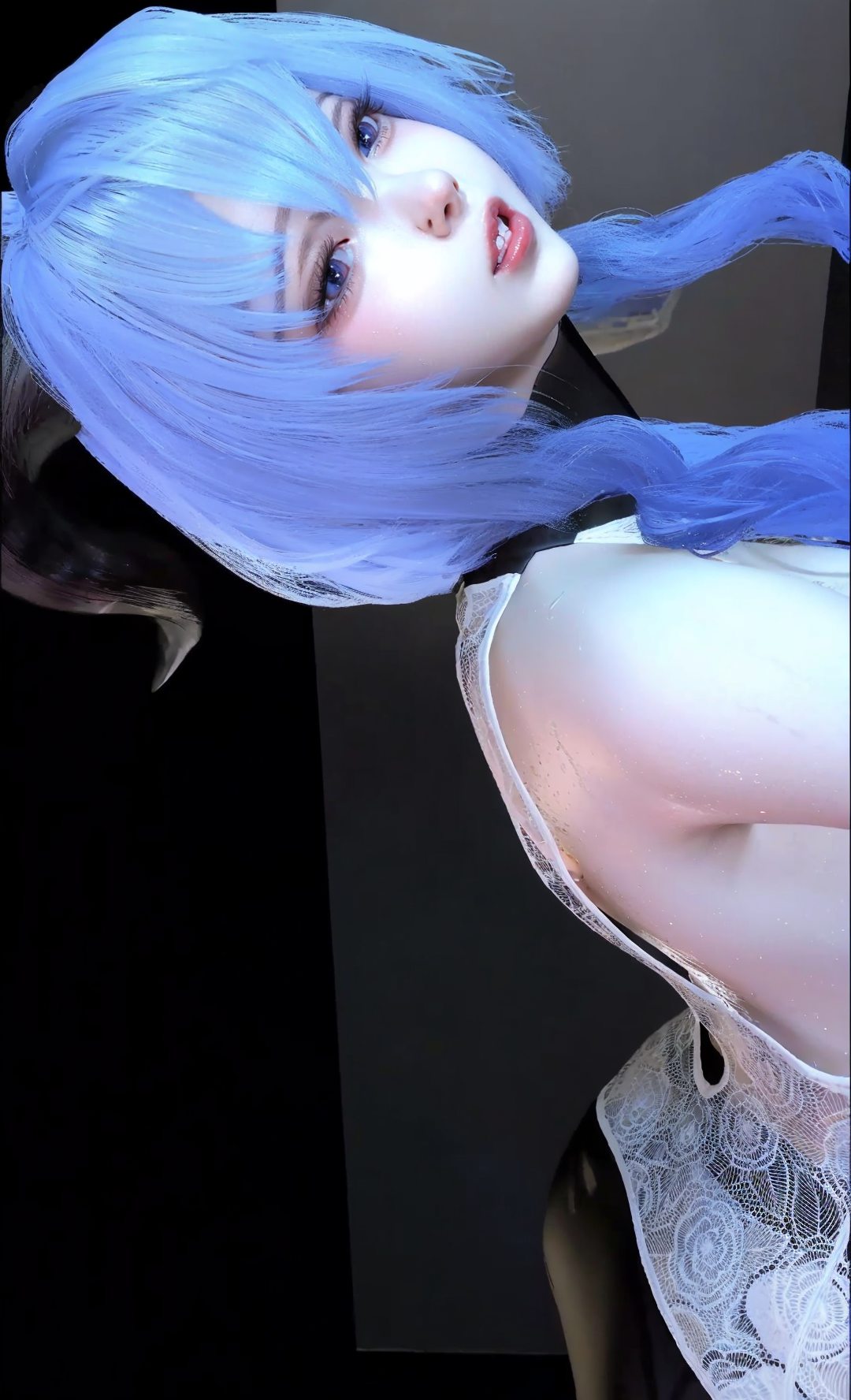 骚动的甘雨-Pivix